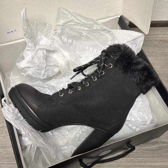 DKNY Insulated ankle boots DARCY - Picture 6 of 7
